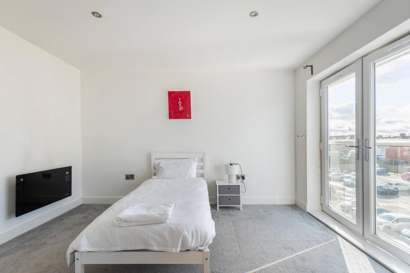 Luxurious 3-Bed Penthouse In Sheffield Apartment Handsworth Exterior photo